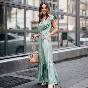 Gal Meets Glam Shimmering Maxi Dress